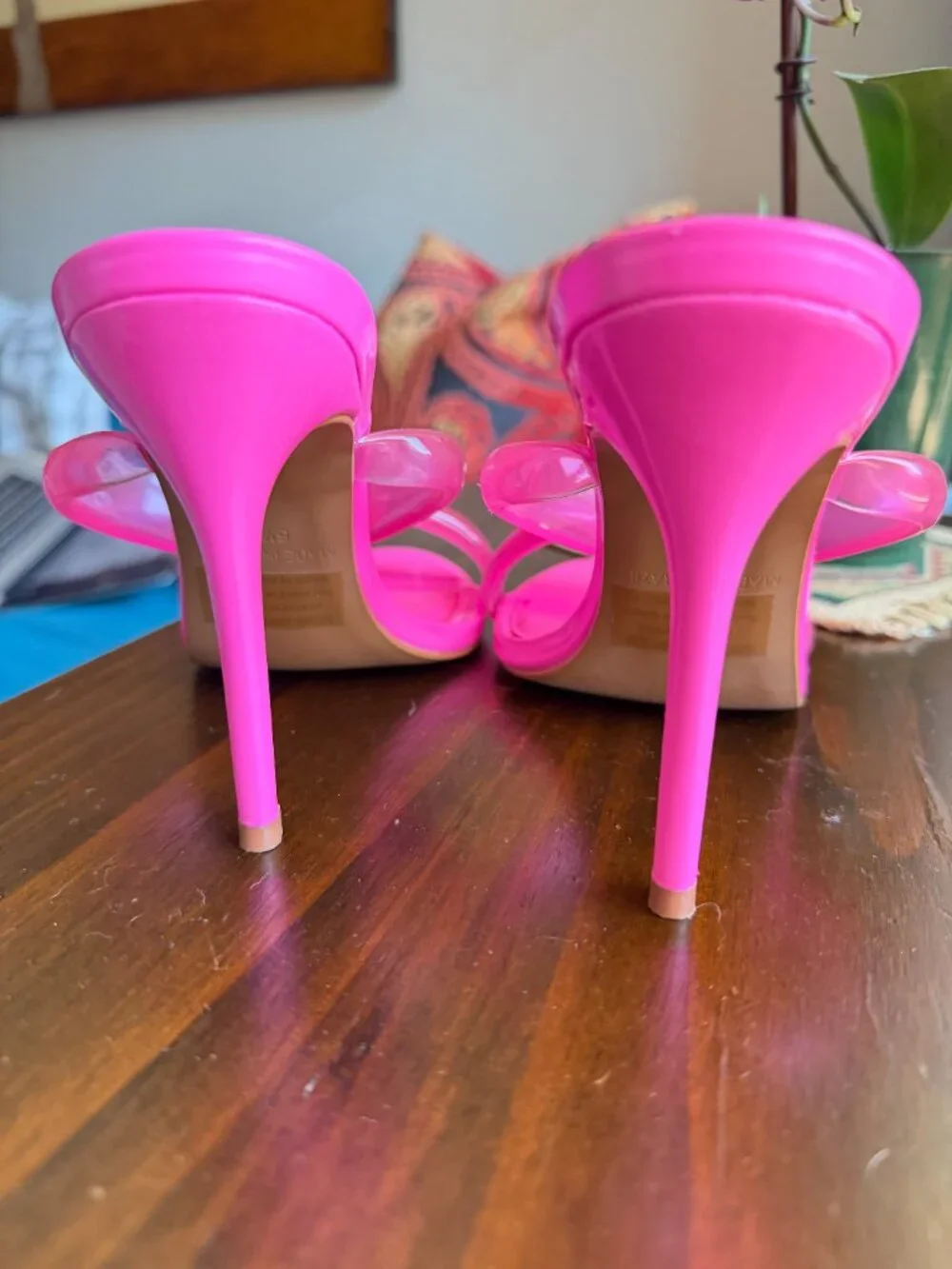 Steve Madden Saturn Hot Pink Jelly Strap Sandals